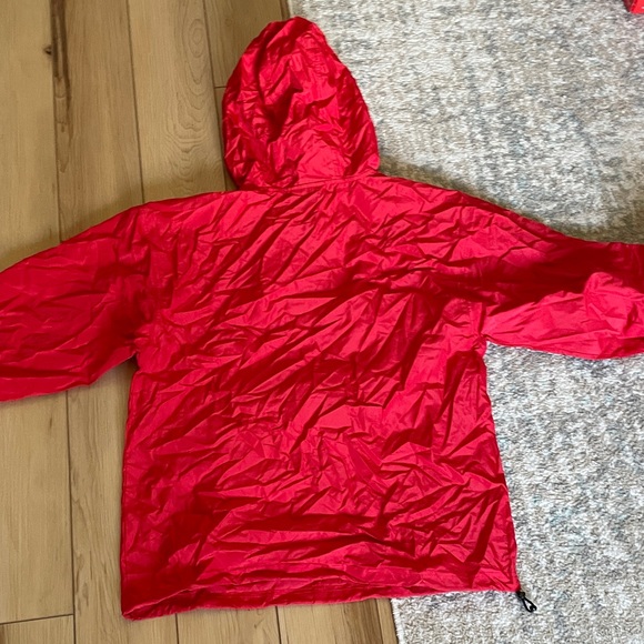 Champion Red Hooded Half-Zip Windbreaker Raincoat, Packable - Picture 5 of 6